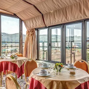 Europa 4*, Signa Italia